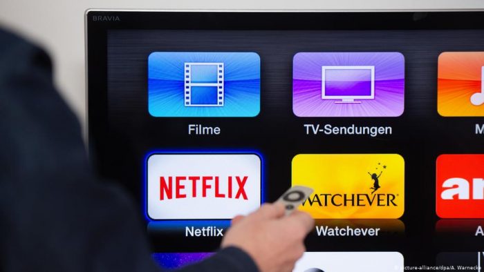 ¿Basta de Netflix y Cía.?: 300 millones de toneladas de CO2 por mirar videos online ¿Basta de Netflix y Cía.?: 300 millones de toneladas de CO2 por mirar videos online