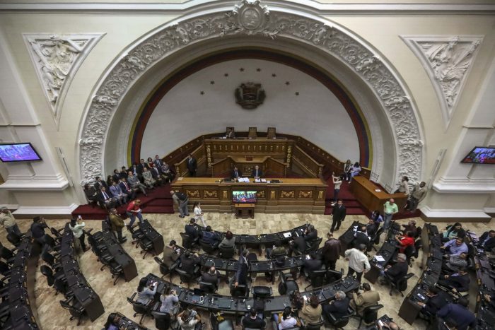 Parlamento venezolano pide a Bachelet verificar salud de presos políticos Parlamento venezolano pide a Bachelet verificar salud de presos políticos