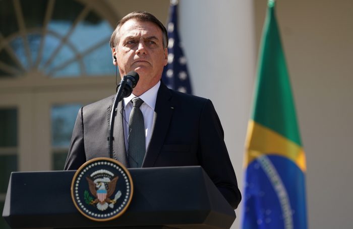 Bolsonaro lamenta que nadie haya tiroteado a indigente que mató dos personas Bolsonaro lamenta que nadie haya tiroteado a indigente que mató dos personas