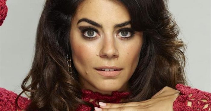Chilena Lorenza Izzo sobre su personaje en película de Tarantino: «fue creado para reflejar a las divas europeas de los años 60» Chilena Lorenza Izzo sobre su personaje en película de Tarantino: «fue creado para reflejar a las divas europeas de los años 60»