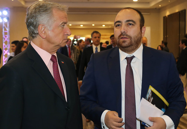 Reforma tributaria: Ministro Felipe Larraín advierte a la DC que “los acuerdos son para ser respetados” Reforma tributaria: Ministro Felipe Larraín advierte a la DC que “los acuerdos son para ser respetados”