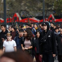 “Falsa, injusta y sorda”: estudio de la UDP revela una crítica percepción de los jóvenes hacia la democracia