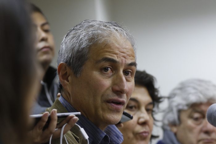 A cinco semanas: Colegio de Profesores convoca nueva marcha para este miércoles tras rechazo a la propuesta del Gobierno A cinco semanas: Colegio de Profesores convoca nueva marcha para este miércoles tras rechazo a la propuesta del Gobierno