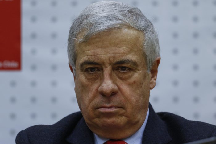 Estilo Mañalich hace ruido hasta en la derecha: diputado UDI Jorge Alessandri acusa que el Minsal “no ha estado a la altura” por caso de donación de órganos Estilo Mañalich hace ruido hasta en la derecha: diputado UDI Jorge Alessandri acusa que el Minsal “no ha estado a la altura” por caso de donación de órganos