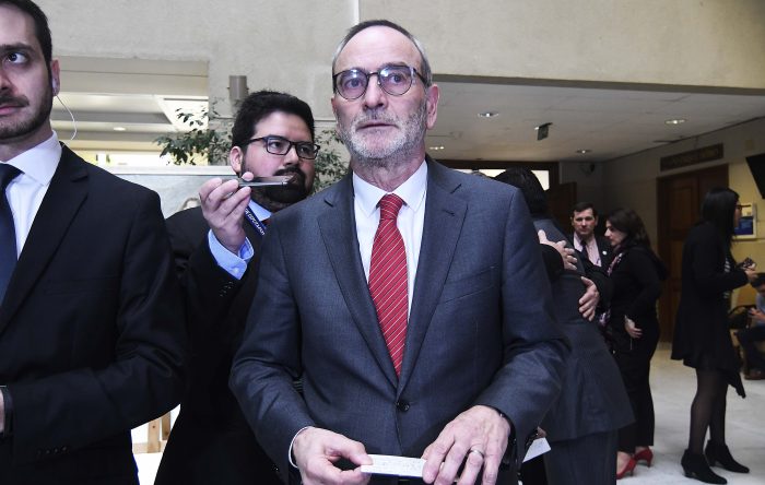 Diputado Saffirio lamentó renuncia de Emilfork y apuntó a Jorge Abbott por “frenar muchas causas” Diputado Saffirio lamentó renuncia de Emilfork y apuntó a Jorge Abbott por