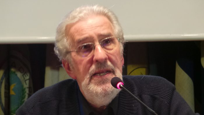 Llega a Chile el intelectual argentino que desenmascara a Vargas Llosa Llega a Chile el intelectual argentino que desenmascara a Vargas Llosa