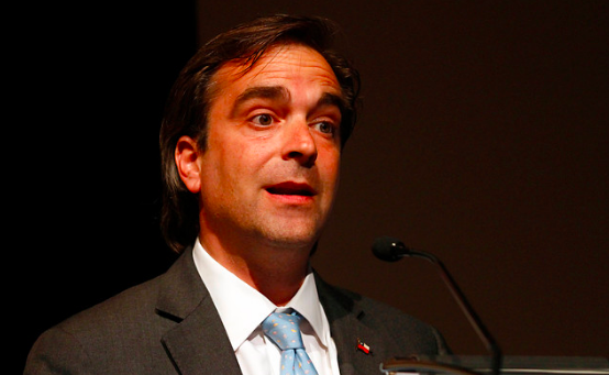 Cruz-Coke genera confusión total por recorte de fondos para el cine de BancoEstado Cruz-Coke genera confusión total por recorte de fondos para el cine de BancoEstado