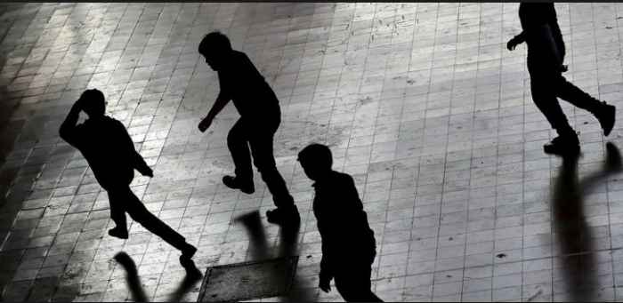 La paradójica educación cívica con toque de queda La paradójica educación cívica con toque de queda