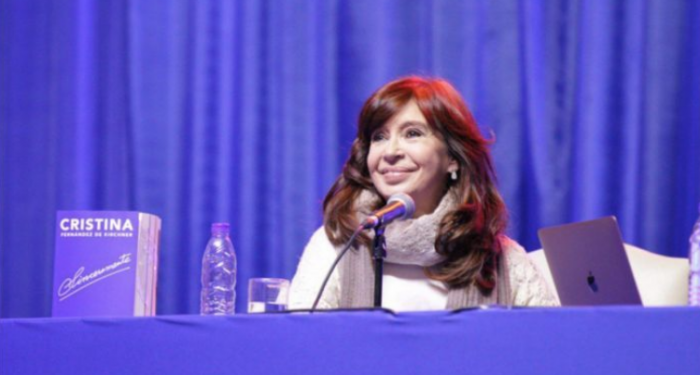 “Sinceramente”: algunas repercusiones en Chile sobre el libro de Cristina Fernández