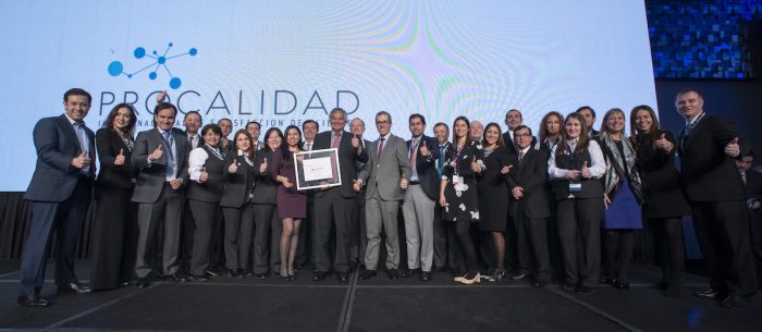 Coopeuch es nuevamente premiada por el servicio brindado a sus socios Coopeuch es nuevamente premiada por el servicio brindado a sus socios