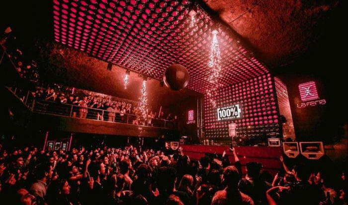 El primer club de música en el mundo que funciona al 100% con energía renovable está en Chile El primer club de música en el mundo que funciona al 100% con energía renovable está en Chile