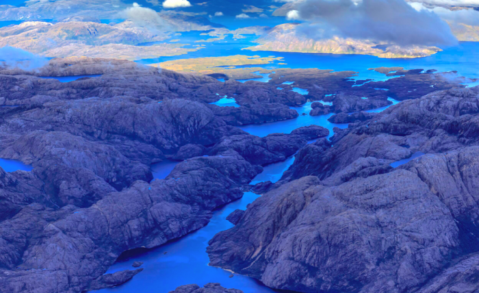 Salmonera Nova Austral busca instalar 196 jaulas en aguas de la recientemente creada Reserva Nacional Kawéskar Salmonera Nova Austral busca instalar 196 jaulas en aguas de la recientemente creada Reserva Nacional Kawéskar