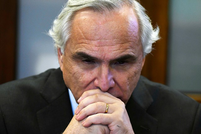 Matías Walker le quita el piso a Chadwick: “No tiene la fuerza para liderar las reformas institucionales” Matías Walker le quita el piso a Chadwick: “No tiene la fuerza para liderar las reformas institucionales”
