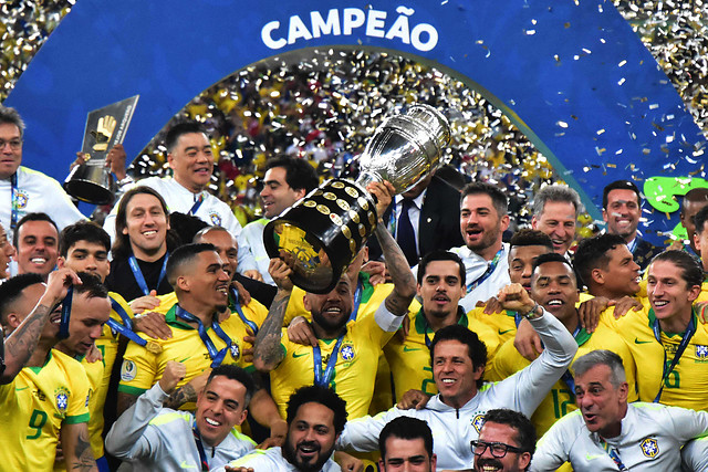 Brasil recupera el trono en casa y vuelve a la cima de Copa América Brasil recupera el trono en casa y vuelve a la cima de Copa América