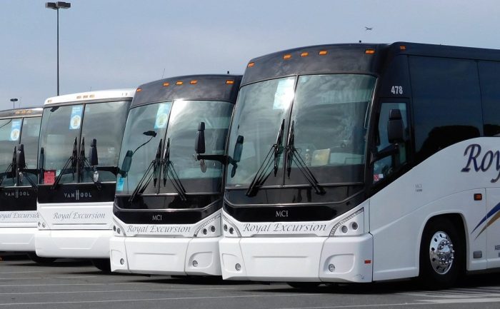 Buses interurbanos contaminan siete veces menos que un avión y casi cinco veces menos que un automóvil Buses interurbanos contaminan siete veces menos que un avión y casi cinco veces menos que un automóvil