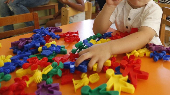 Los modelos de residencias para la nueva institucionalidad en infancia en Chile Los modelos de residencias para la nueva institucionalidad en infancia en Chile