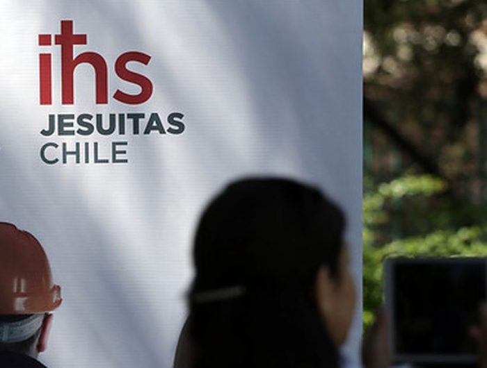 Investigación realizada por abogada laica descartó denuncia contra el jesuita Alejandro Longueira Montes Investigación realizada por abogada laica descartó denuncia contra el jesuita Alejandro Longueira Montes