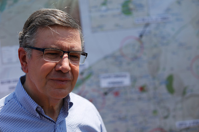 Golpe a la idea de Lavín: Alcaldes rechazan “brigadas ciudadanas” para hacer cumplir el “toque de queda” a menores Golpe a la idea de Lavín: Alcaldes rechazan