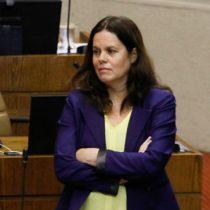 Maya Fernández dispuesta a dar un paso al costado para solucionar la crisis del PS