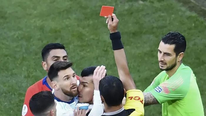 Echó pie atrás: Messi envía carta de disculpas a la Conmebol asegurando que su airada reacción en la Copa América fue por 