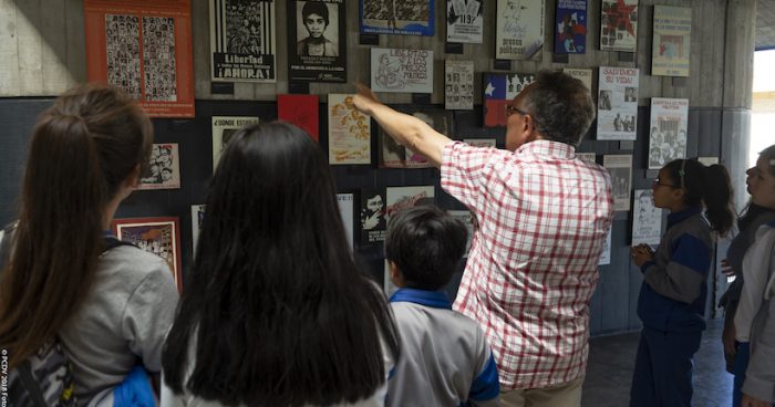 Conferencia “¿Cuál es el rol de la enseñanza de la historia en las democracias post dictaduras?” con Sandra Raggio en Museo de la Memoria Conferencia “¿Cuál es el rol de la enseñanza de la historia en las democracias post dictaduras?” con Sandra Raggio en Museo de la Memoria