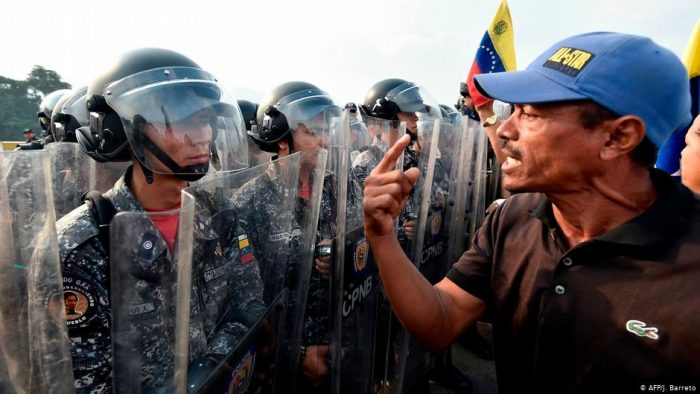 Unión Europea amenaza con más sanciones a Venezuela y respalda informe de Bachelet: 