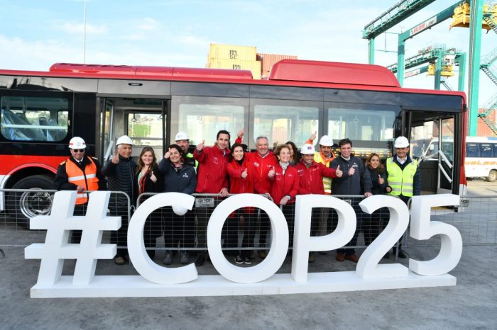 Llegan a Chile 100 nuevos buses eléctricos para incorporarse al sistema de transporte público Llegan a Chile 100 nuevos buses eléctricos para incorporarse al sistema de transporte público