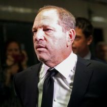 El juicio contra Harvey Weinstein se aplaza por nuevas acusaciones