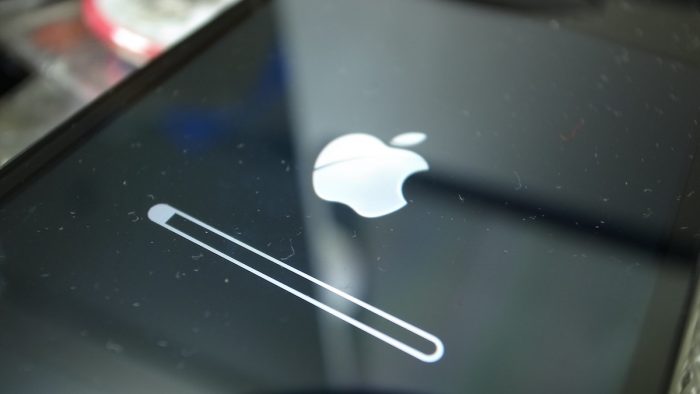 Nueva traba de Apple: bloquean baterías de IPhone que hayan sido cambiadas por los usuarios Nueva traba de Apple: bloquean baterías de IPhone que hayan sido cambiadas por los usuarios