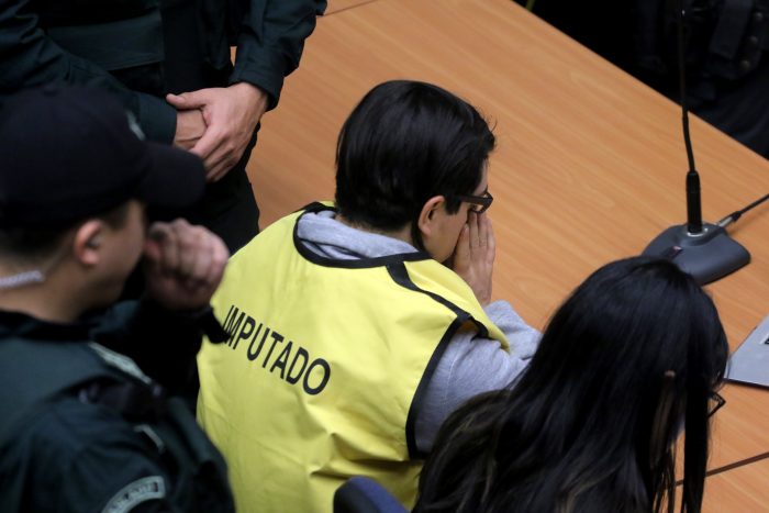 Principal sospechoso de ataques explosivos enfrenta control de detención Principal sospechoso de ataques explosivos enfrenta control de detención