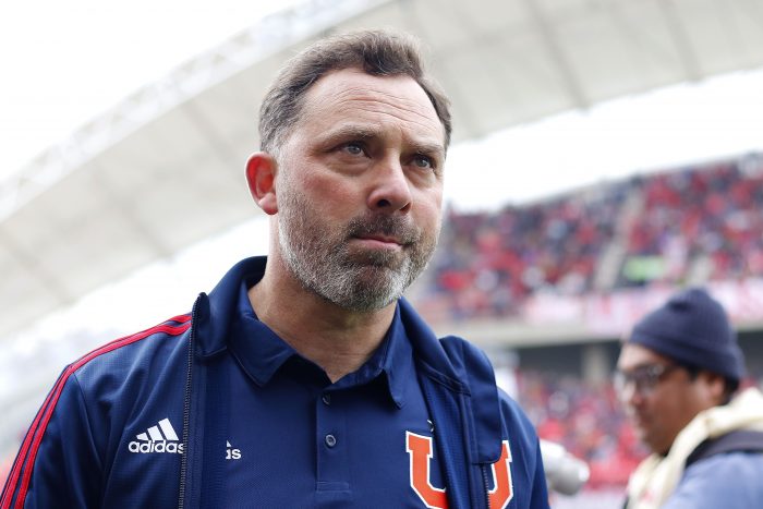 Convenció a la institución: Azul Azul ratificará a Hernán Caputto como DT de la Universidad de Chile Convenció a la institución: Azul Azul ratificará a Hernán Caputto como DT de la Universidad de Chile