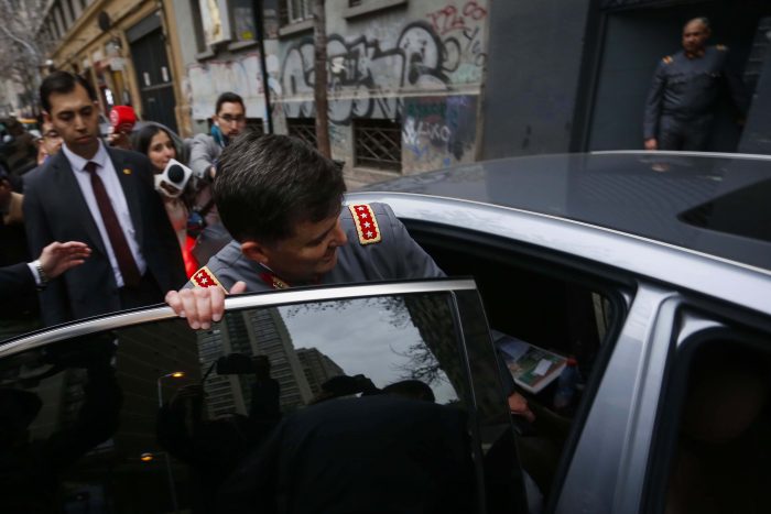 Comandante en Jefe del Ejército insiste en que escuchas telefónicas fueron legales Comandante en Jefe del Ejército insiste en que escuchas telefónicas fueron legales