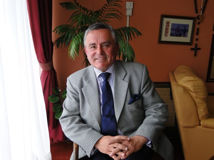 Concejales de Puerto Varas solicitan la destitución del alcalde Ramón Bahamonde Concejales de Puerto Varas solicitan la destitución del alcalde Ramón Bahamonde