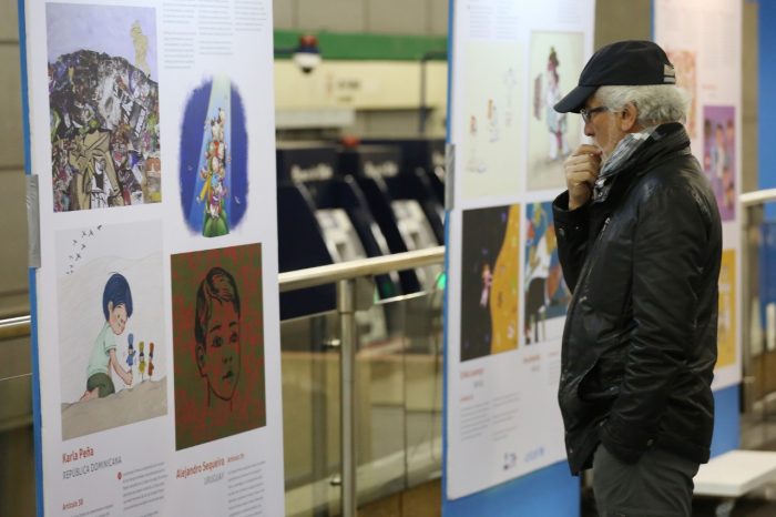 Exposición de la Convención sobre los Derechos del Niño en el Metro Exposición de la Convención sobre los Derechos del Niño en el Metro