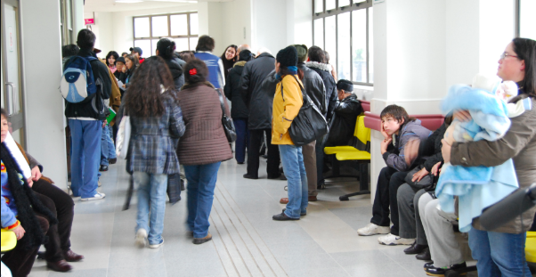 Lo primero es lo primero: la atención primaria de salud Lo primero es lo primero: la atención primaria de salud
