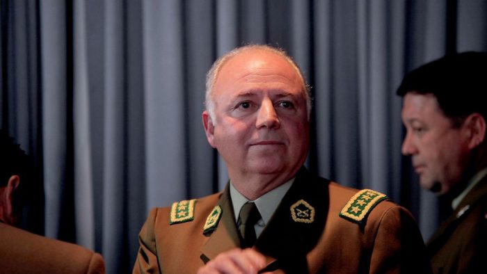 Más regalos sin destino: reformalizan a general (r) Gordon por más de $70 millones Más regalos sin destino: reformalizan a general (r) Gordon por más de $70 millones