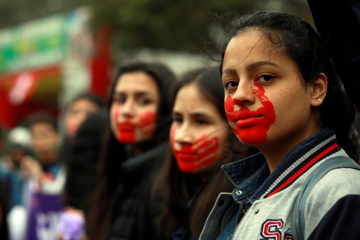 Ni una menos Perú: mujeres marchan para exigir justicia por los 105 femicidios de 2019 Ni una menos Perú: mujeres marchan para exigir justicia por los 105 femicidios de 2019