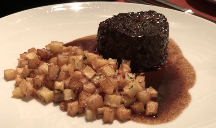 “Quotidien Bistro”: carta basada en productos de temporada “Quotidien Bistro”: carta basada en productos de temporada