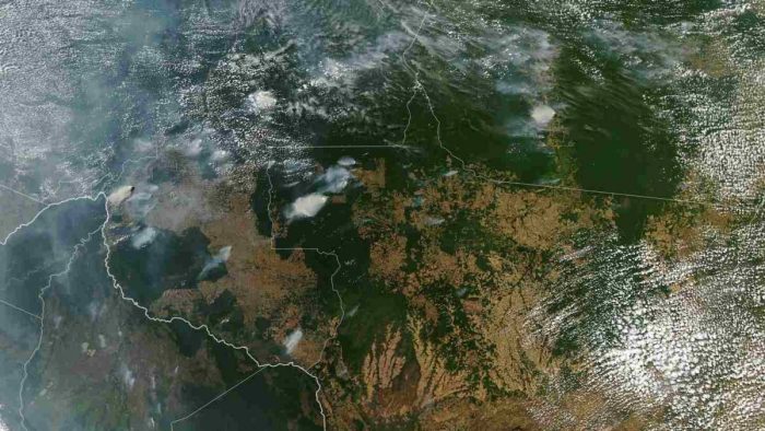 Tragedia en el Amazonas: escala la presión internacional en medio de las incendiarias declaraciones de Bolsonaro Tragedia en el Amazonas: escala la presión internacional en medio de las incendiarias declaraciones de Bolsonaro