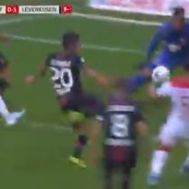 El golazo de Charles Aránguiz en el triunfo del Bayer Leverkusen sobre el Düsseldorf en la liga alemana
