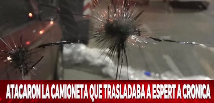 Atacan con piedras vehículo en que viajaba candidato presidencial argentino José Luis Espert Atacan con piedras vehículo en que viajaba candidato presidencial argentino José Luis Espert