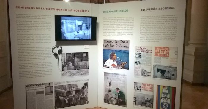 Crítica de una exposición: ¡Adelante estudios! 60 años de la televisión en Chile Crítica de una exposición: ¡Adelante estudios! 60 años de la televisión en Chile