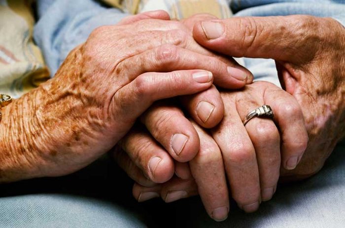 Libro aclara las dudas más frecuentes sobre la sexualidad de los adultos mayores Libro aclara las dudas más frecuentes sobre la sexualidad de los adultos mayores