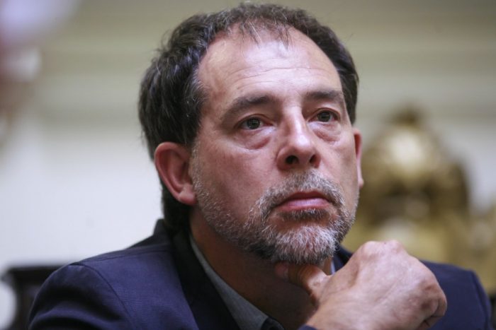 Girardi evalúa acciones penales contra isapre por discriminación a joven transgénero Girardi evalúa acciones penales contra isapre por discriminación a joven transgénero