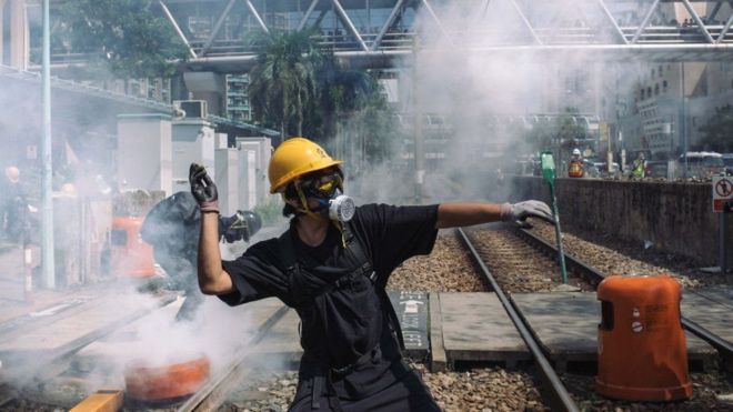 “Aquellos que juegan con fuego se quemarán”: la advertencia de China a los manifestantes de Hong Kong “Aquellos que juegan con fuego se quemarán”: la advertencia de China a los manifestantes de Hong Kong