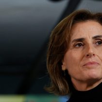 Cubillos presentará querella por la Ley de Seguridad del Estado por afiche en que la apuntan con pistola