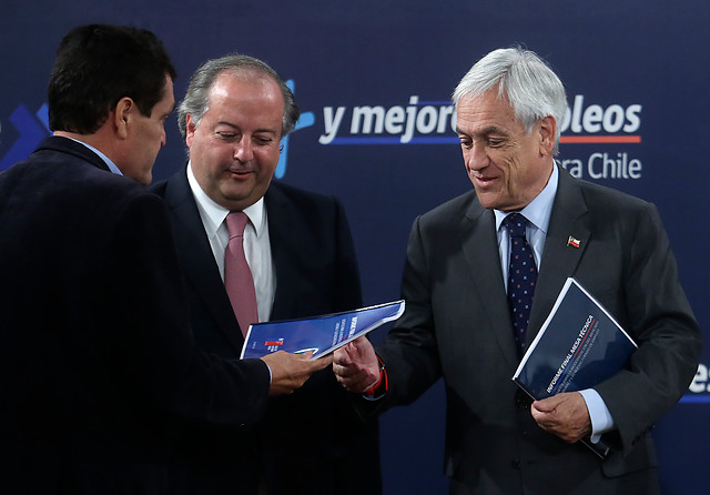 PRI se desmarca de partidos de Chile Vamos y valora modificación del proyecto original de jornada laboral del Gobierno PRI se desmarca de partidos de Chile Vamos y valora modificación del proyecto original de jornada laboral del Gobierno