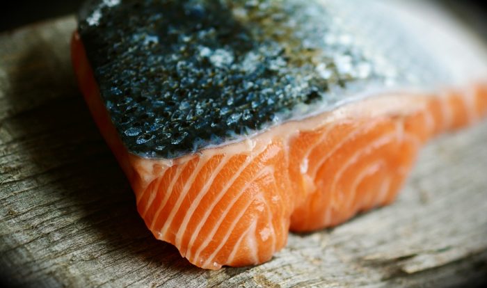 80 kilos para los ganadores: impulsan inédito concurso para incentivar el consumo del salmón chileno