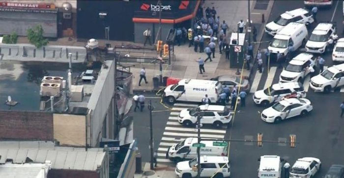 Al menos 5 policías resultan heridos en un tiroteo en Estados Unidos Al menos 5 policías resultan heridos en un tiroteo en Estados Unidos