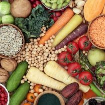 El estudio que alerta que las dietas vegetariana y vegana aumentan los accidentes cerebrovasculares (aunque sean buenas para el corazón)
